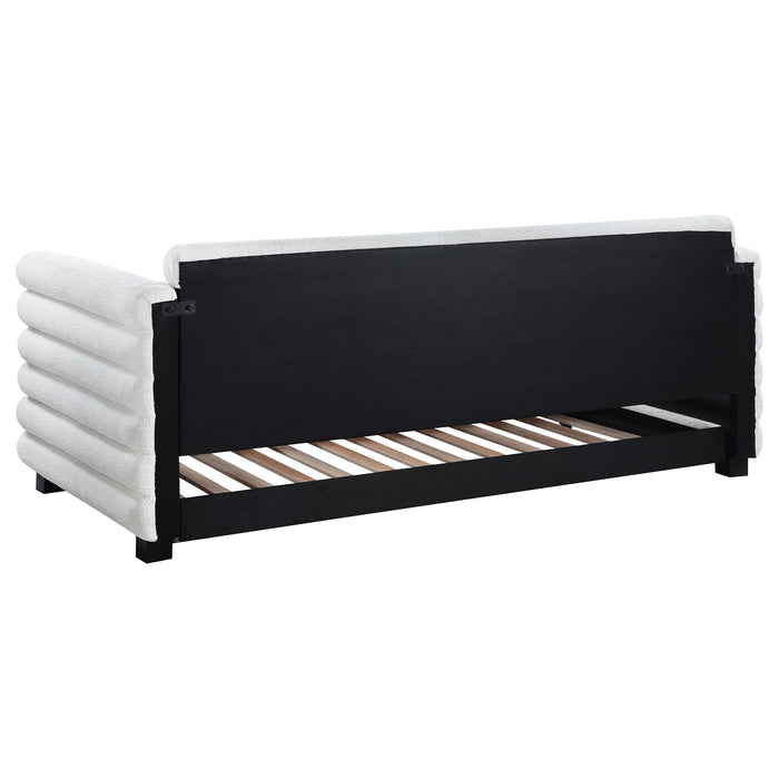 Patricia Daybed with Trundle