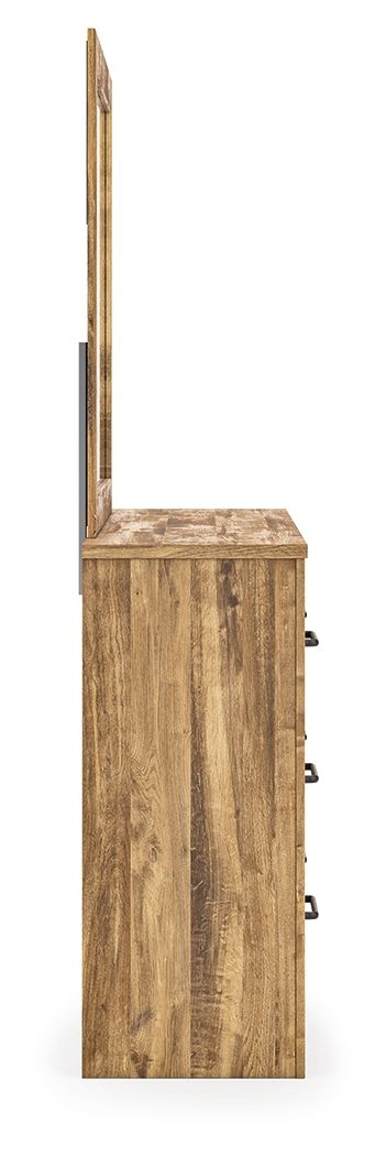Maystonna - Six Drawer Dresser