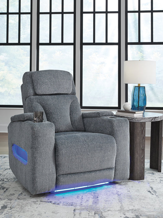 Studio Cave Power Recliner