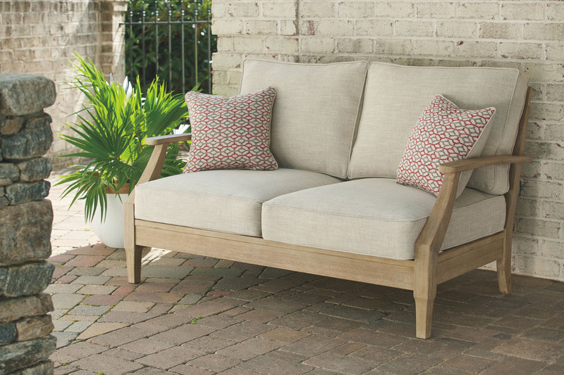 Clare View - Loveseat w/Cushion - Beige