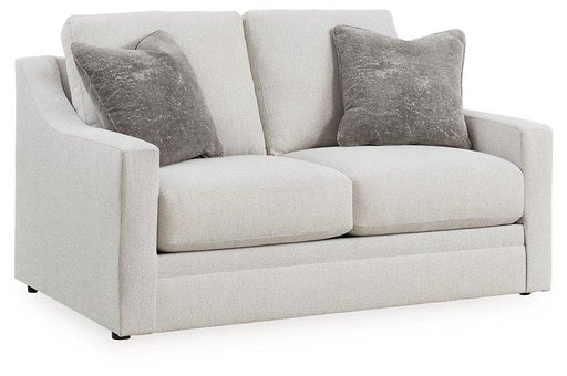 Maitelynn Loveseat image