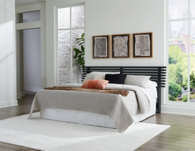 Danziar Slat Bed