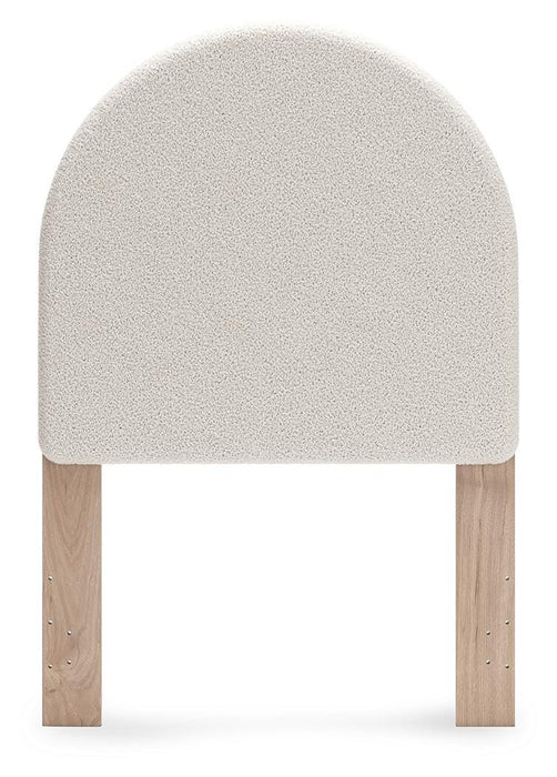Arloster Upholstered Bed