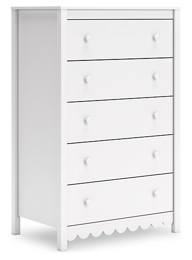 Hallityn Chest of Drawers image