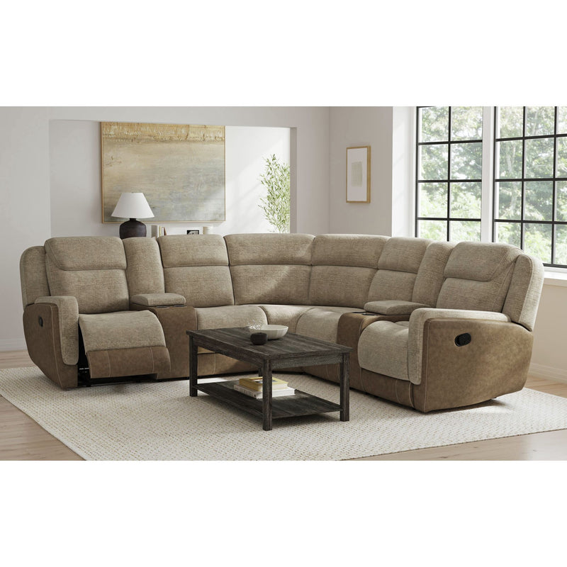 Hornet - 3 Piece Motion Sectional Set With Console And 2 Recliners